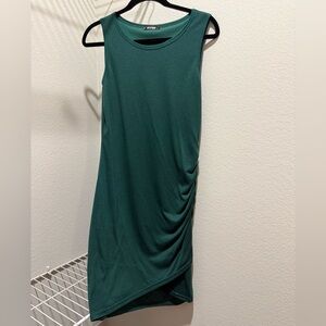 Elegant Green Sleeveless Dress